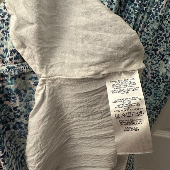 LOFT Shimmer Floral Ruffle Shell - Picture 6 of 6